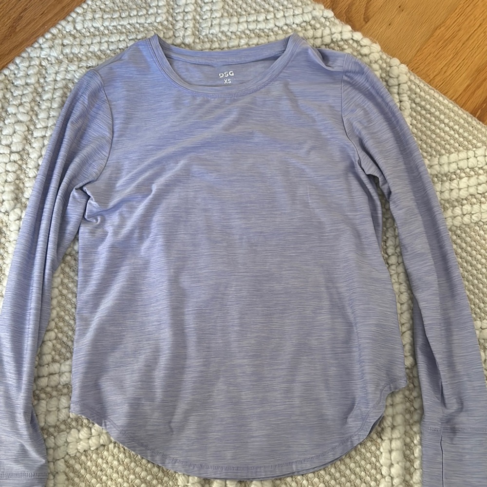 DSG brand, xs, light weight exercise long sleeve shirt